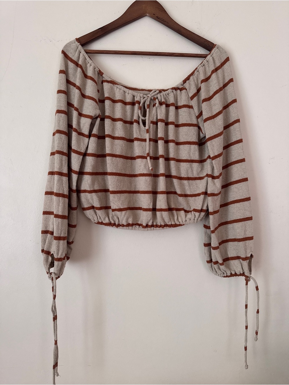 Striped Off-Shoulder Crop Top in Beige and Rust - Size S